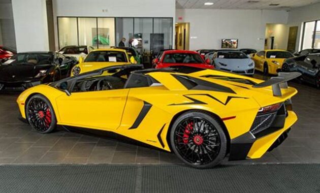 The Ultimate Driving Machine: Lamborghini Aventador for Sale