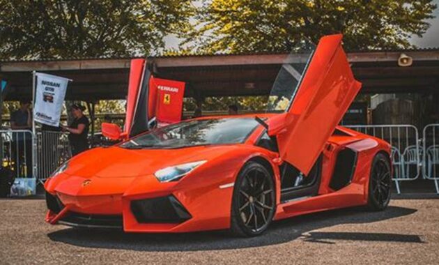 Unleash the Thrill: The Ultimate Lamborghini Experience